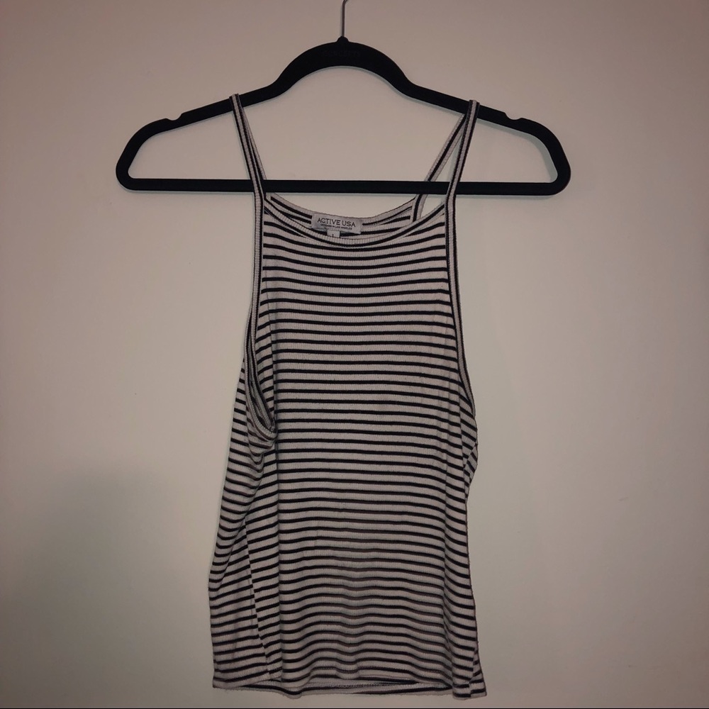 striped tank size L
